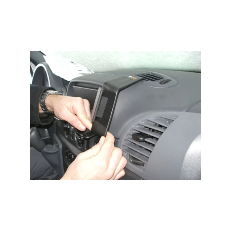 Bild 2 : 853980 : Brodit ProClip für Mercedes Sprinter (W902 / W903 / W904 / W905), ab Bj. 2000 bis 2006