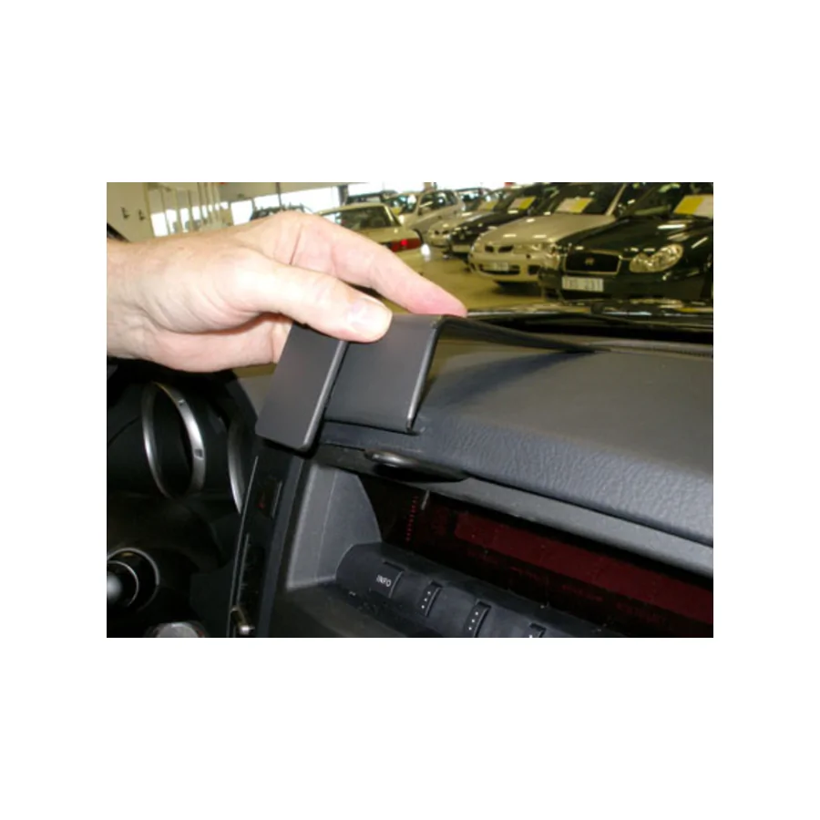 Bild 2 : 853981 : Brodit ProClip für Mitsubishi Pajero, ab Bj. 2007 bis 2019