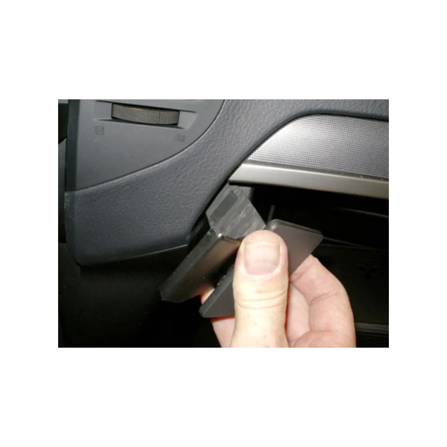 Bild 1 : 853982 : Brodit ProClip für Mitsubishi Pajero, ab Bj. 2007 bis 2019