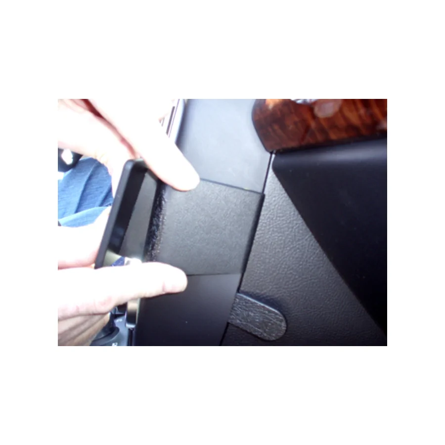 Bild 3 : 854005 : Brodit ProClip für Land Rover Freelander 2 ab Bj. 2007 bis 2013