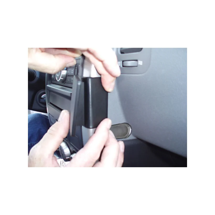 Bild 1 : 854066 : Brodit ProClip für Nissan X-Trail, ab Bj. 2008 bis 2013 (nicht bei Werksnavi)