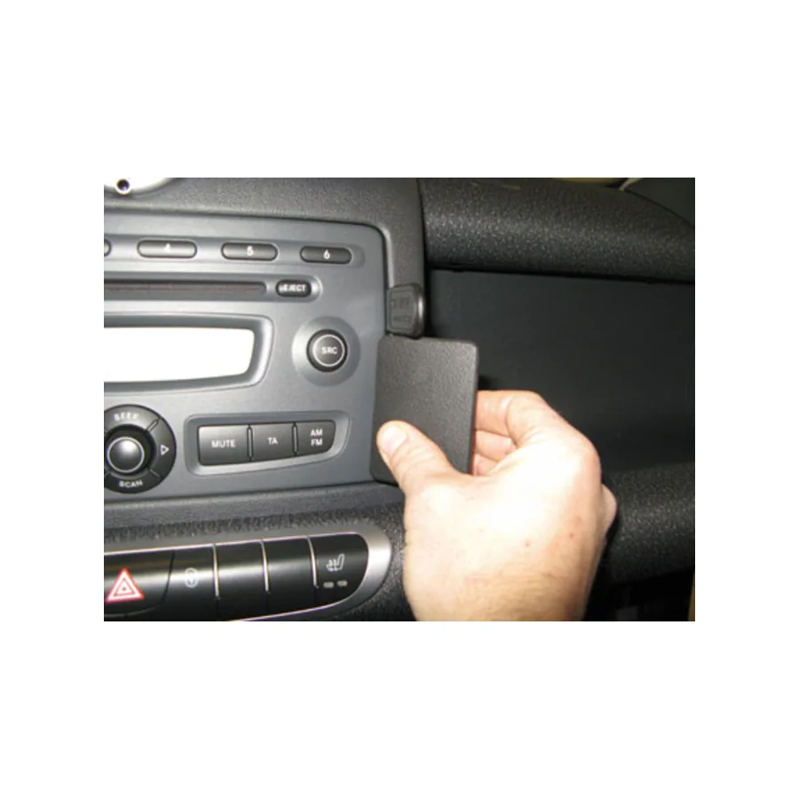 Bild 2 : 854167 : Brodit ProClip für Smart ForTwo II (451), ab Bj. 03/2007 bis 08/2010 (nicht für Modelle mit Handschuhfach)