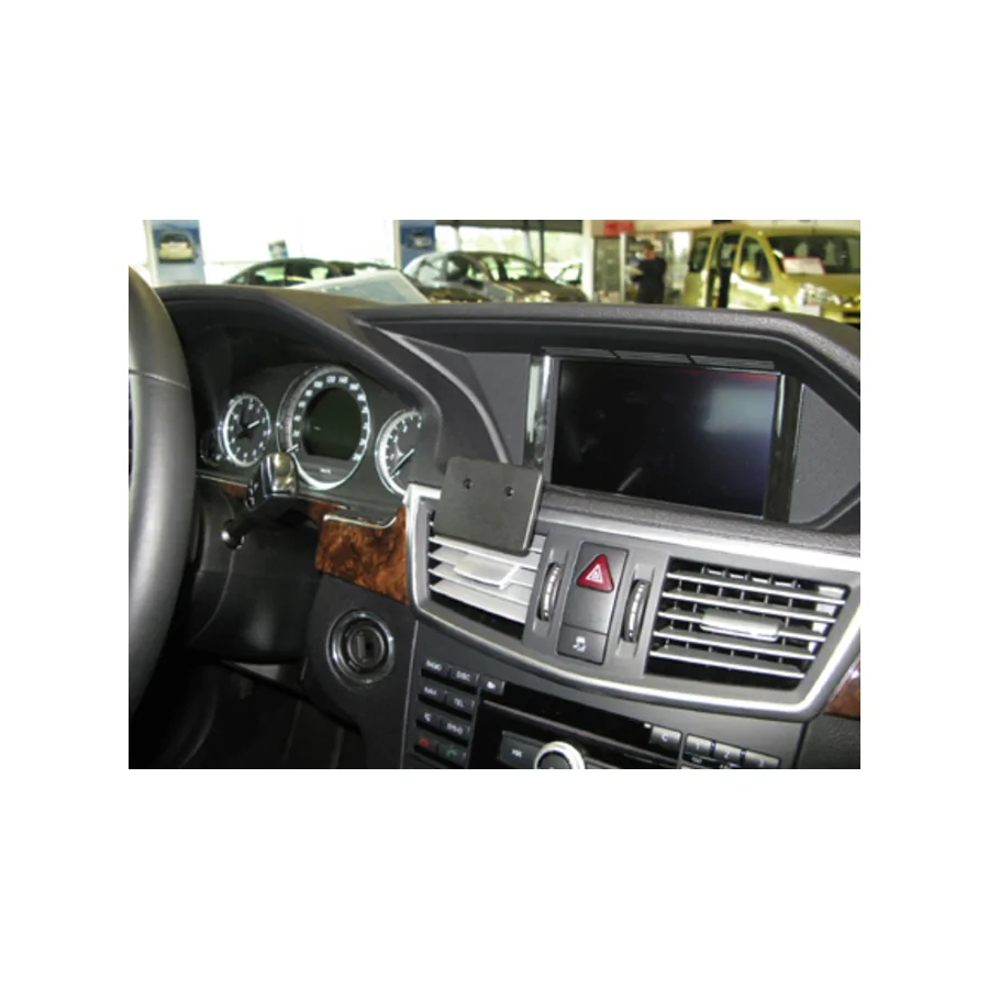 Bild 4 : 854330 : Brodit ProClip für Mercedes E-Klasse (W212 / S212 / V212 / A207 / C207), ab Bj. 2009 bis 2013