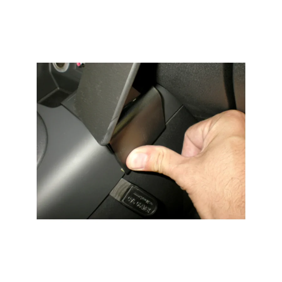 Bild 3 : 854391 : Brodit ProClip für Renault Scenic, ab Bj. 2010 bis 2016 (Nur passend bei manueller Handbremse)