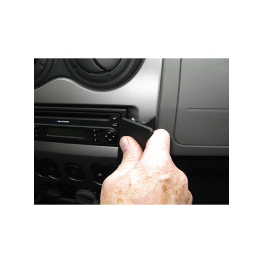Bild 2 : 854399 : Brodit ProClip für Dacia Duster, ab Bj. 2010 bis 2013