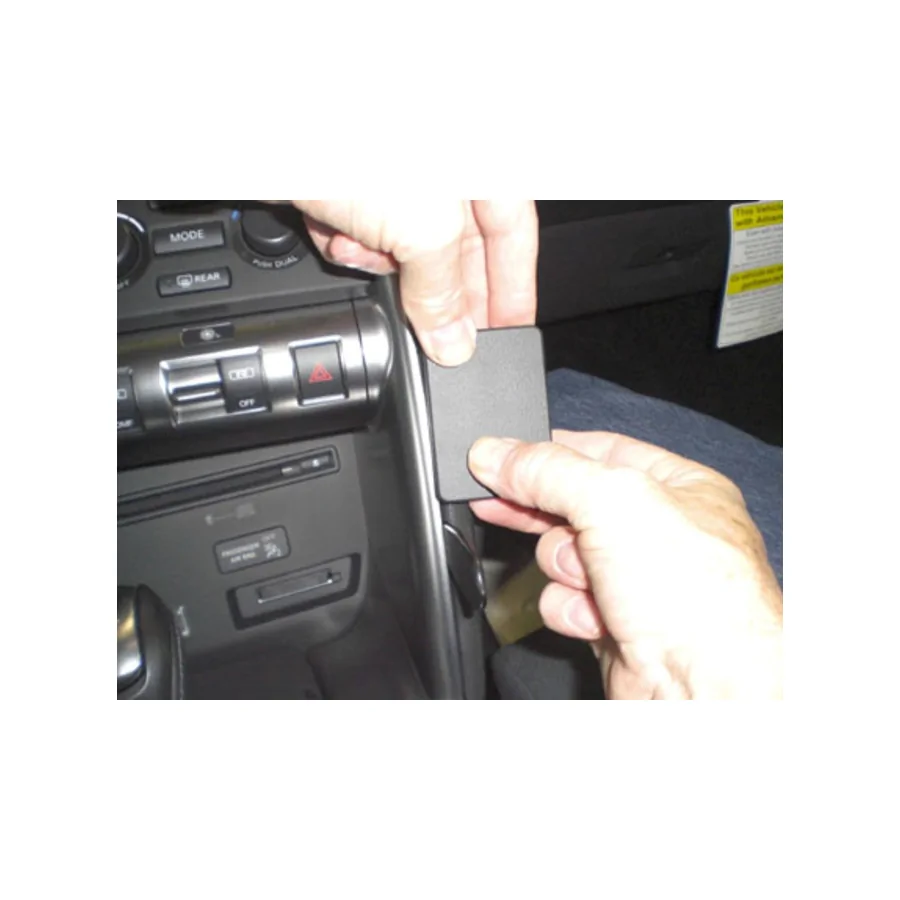 Bild 3 : 854417 : Brodit ProClip für Nissan GTR, ab Bj. 2009 bis 2016