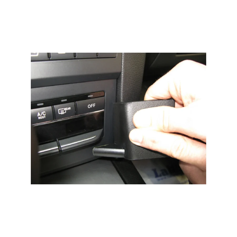 Bild 2 : 854460 : Brodit ProClip für Mercedes E-Klasse (W212 / S212 / V212 / A207 / C207), ab Bj. 2010 bis 2017
