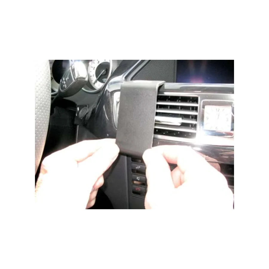 Bild 2 : 854631 : Brodit ProClip für Mercedes CLS-Klasse (X218), ab Bj. 2011 bis 2018