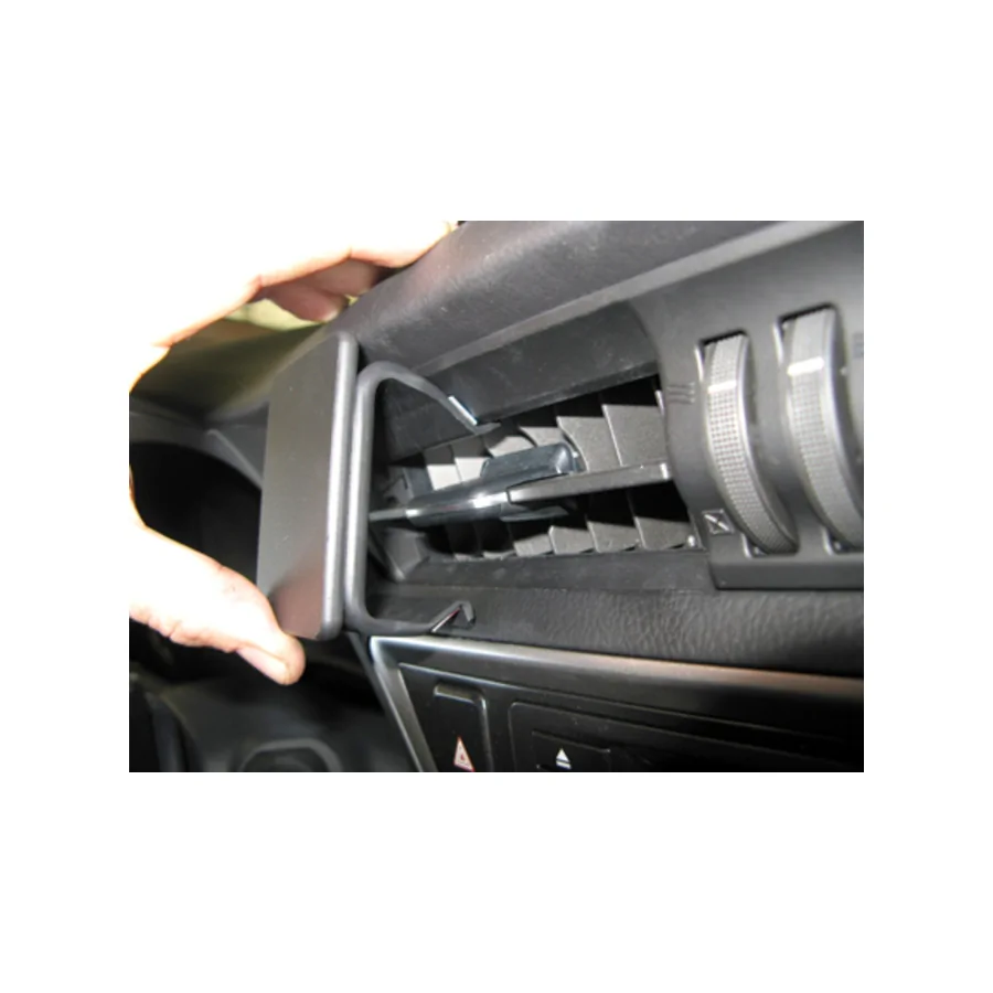 Bild 1 : 854869 : Brodit ProClip für Toyota Auris, ab Bj. 2013 bis 08/2015