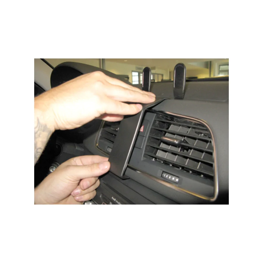 Bild 2 : 854950 : Brodit ProClip für Audi Q3 (Typ 8U), ab Bj. 2012 bis 06/2018