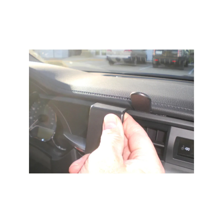Bild 3 : 854955 : Brodit ProClip für Toyota Corolla, ab Bj. 2014 bis 2015