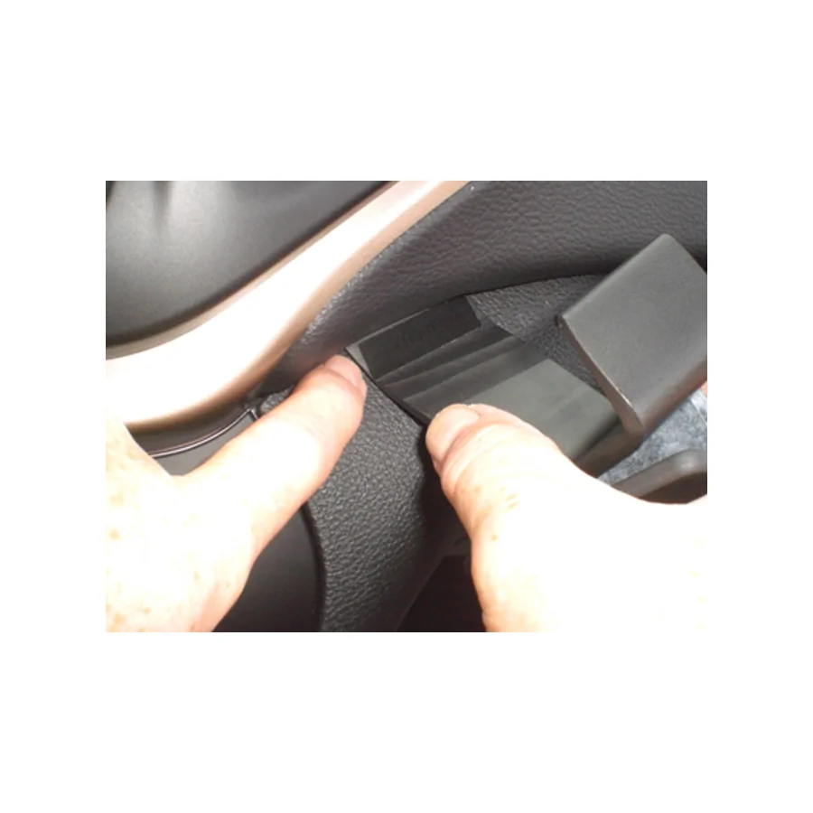 Bild 2 : 855026 : Brodit ProClip für Jeep Cherokee (KL), ab Bj. 2014 bis 2024