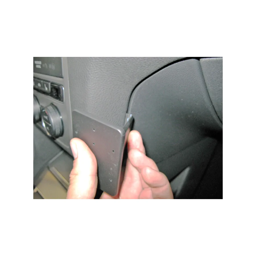 Bild 2 : 855030 : Brodit ProClip für VW Golf Sportsvan ab Bj. 2014 bis 2021