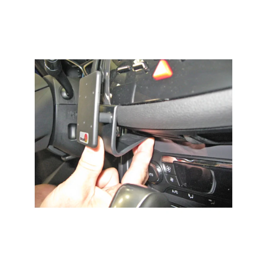 Bild 3 : 855045 : Brodit ProClip für Ford Kuga, ab Bj. 2014 bis 2016 (NUR für Modelle mit Sony-Radio)