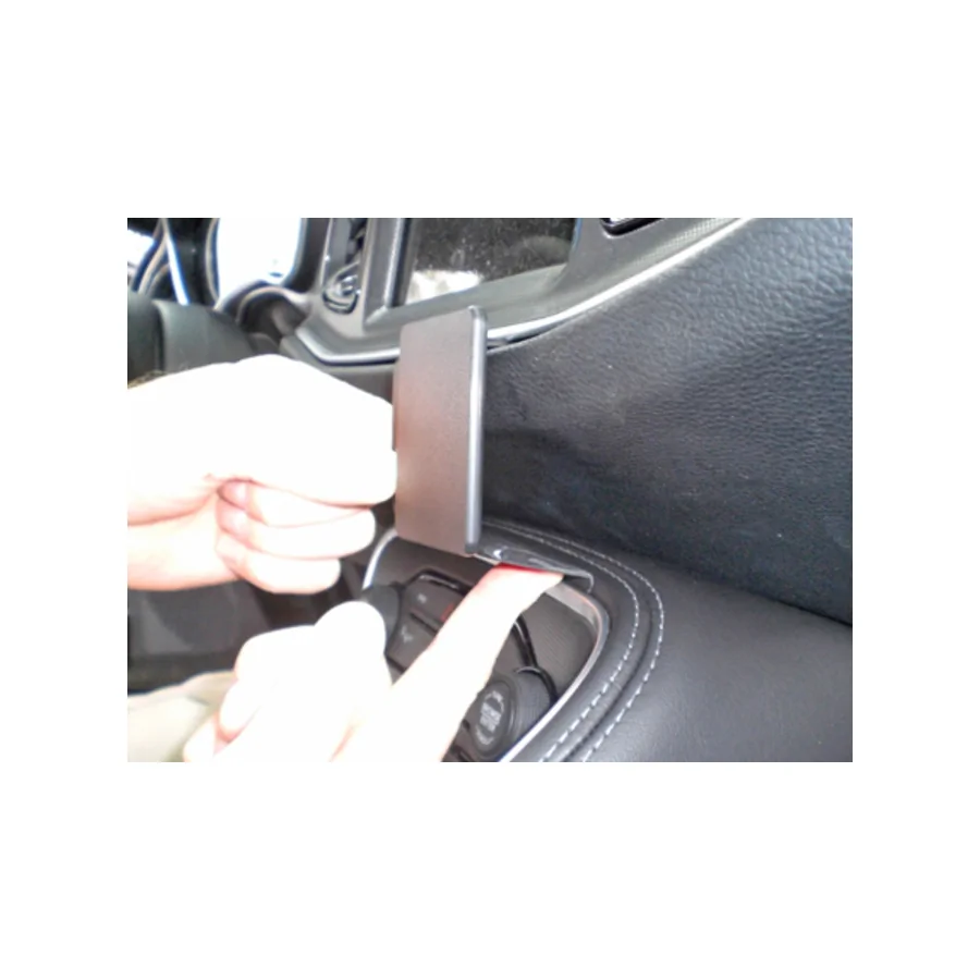 Bild 2 : 855052 : Brodit ProClip für Dodge Challenger ab Bj. 2015 bis 2023