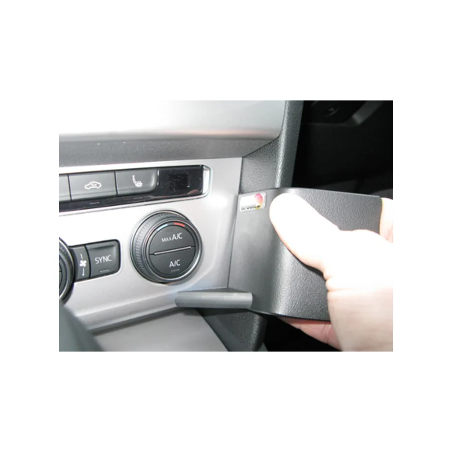Bild 1 : 855069 : Brodit ProClip für VW Passat (B8 / B8 Facelift) ab 11/2014 bis 2023
