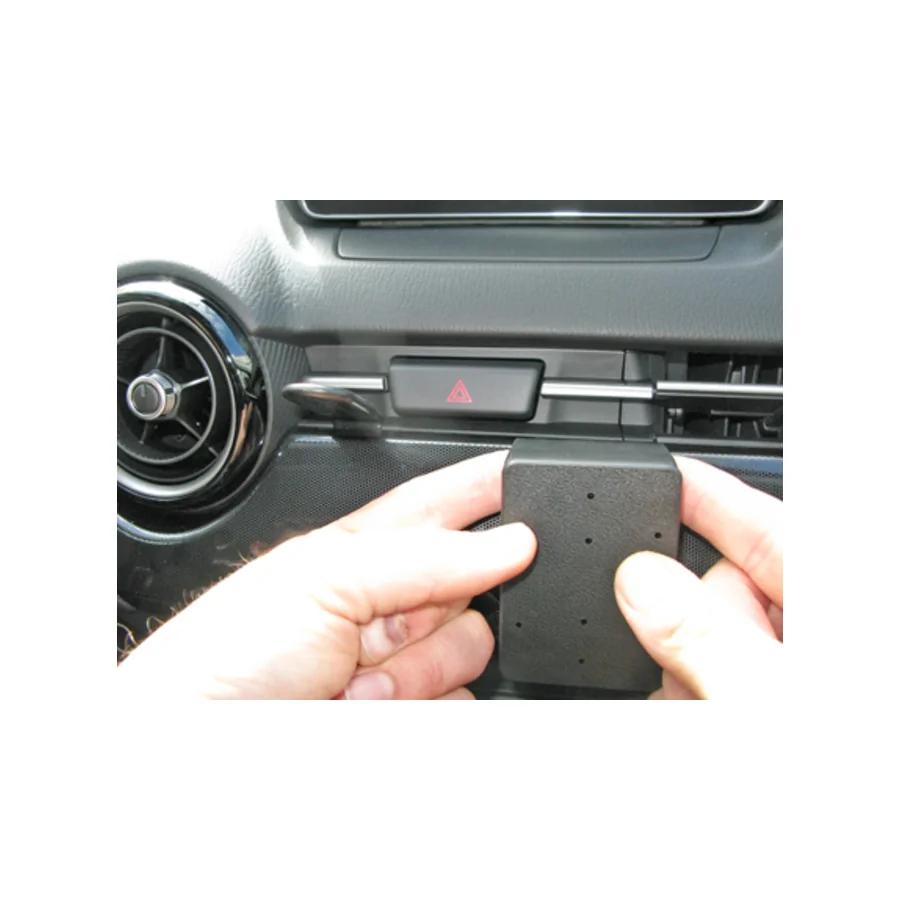 Bild 3 : 855114 : Brodit ProClip für Toyota Yaris Limousine (USA Modell), ab Bj. 2019 bis 2025 (nicht bei Lederaustattung)