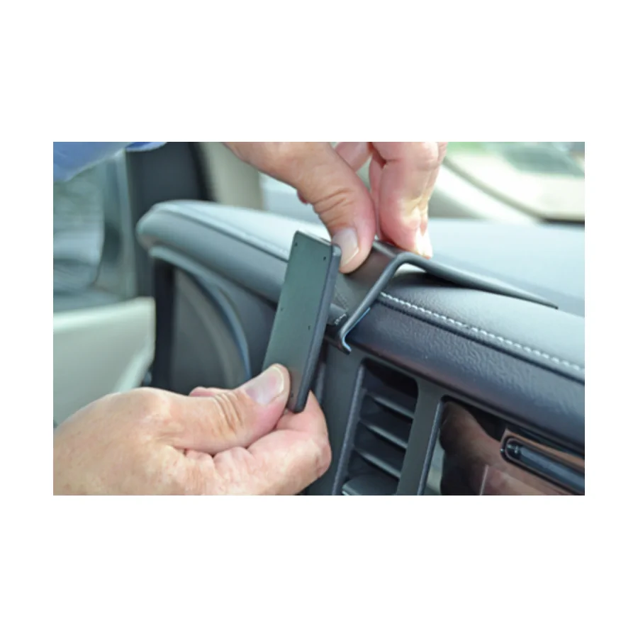 Bild 2 : 855117 : Brodit ProClip für Toyota Sienna, ab Bj. 2015 bis 2020