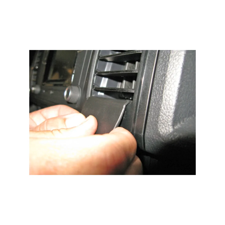 Bild 3 : 855136 : Brodit ProClip für VW T6 Pickup, ab Bj. 2015 bis 2020