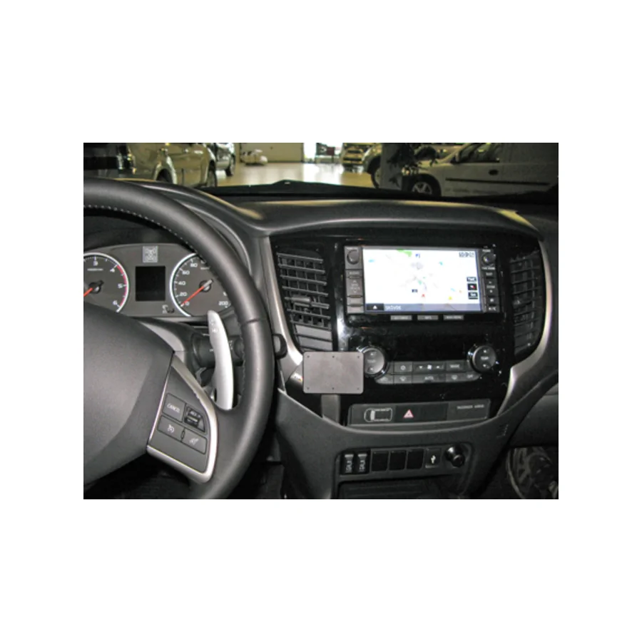 Bild 4 : 855148 : Brodit ProClip für Mitsubishi L200 / Pick Up, ab Bj. 09/2015 bis 2019