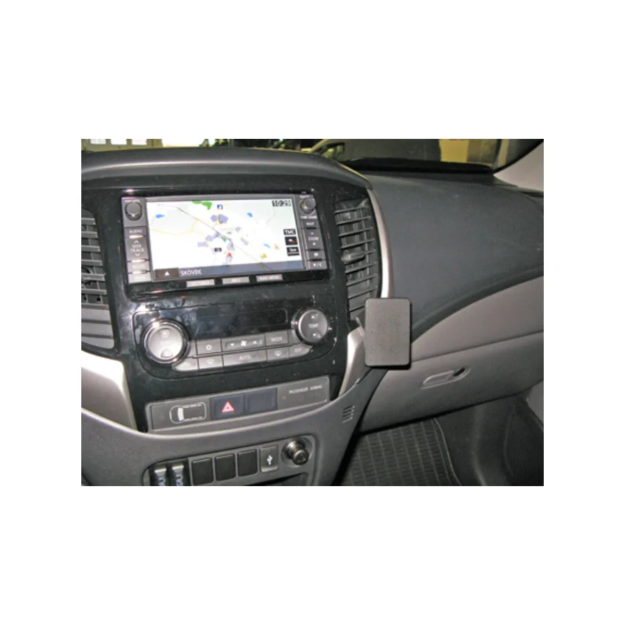 Bild 4 : 855149 : Brodit ProClip für Mitsubishi L200 / Pick Up, ab Bj. 09/2015 bis 2019