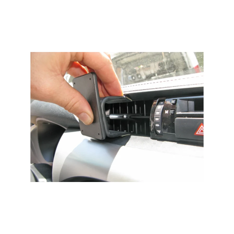 Bild 2 : 855175 : Brodit ProClip für Toyota HiLux, ab Bj. 2016
