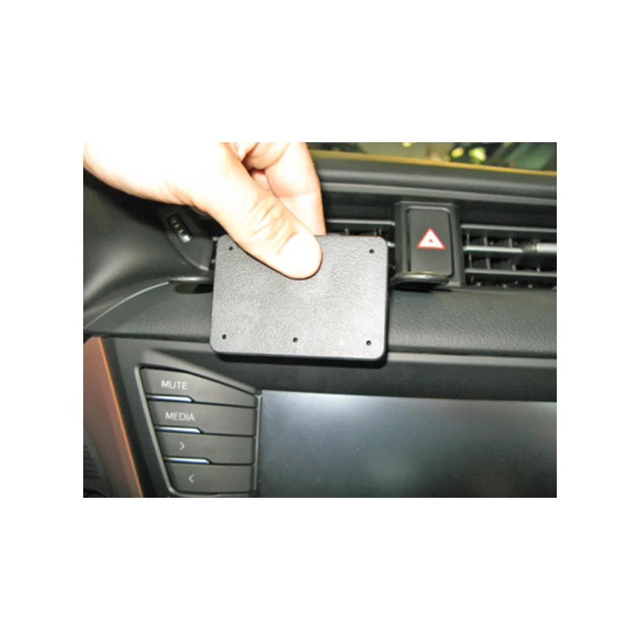 Bild 2 : 855239 : Brodit ProClip für Toyota Avensis, ab Bj. 2015 bis 2019