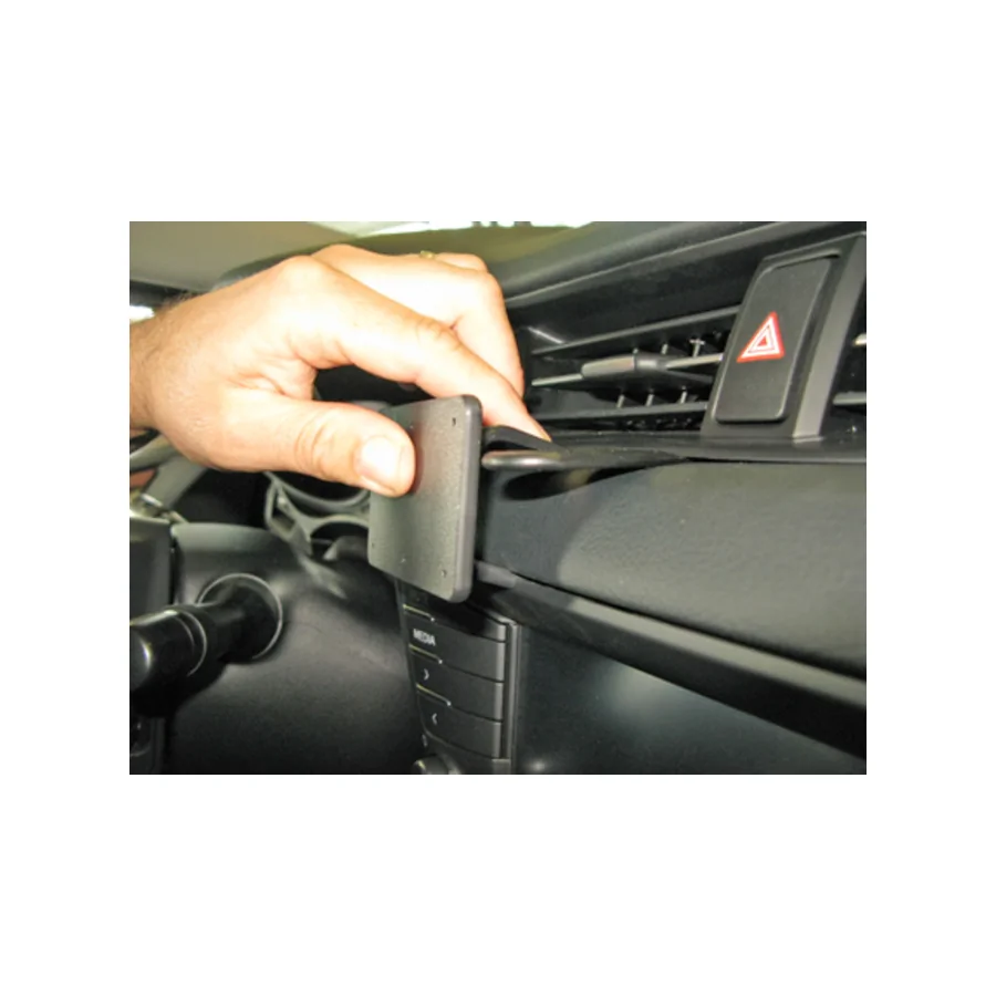 Bild 3 : 855239 : Brodit ProClip für Toyota Avensis, ab Bj. 2015 bis 2019