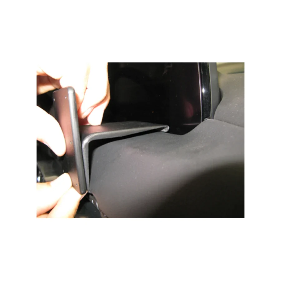 Bild 2 : 855325 : Brodit ProClip für Mazda CX-5, ab Bj. 2017 bis 2020 (NUR für Modelle mit CD-Schacht)
