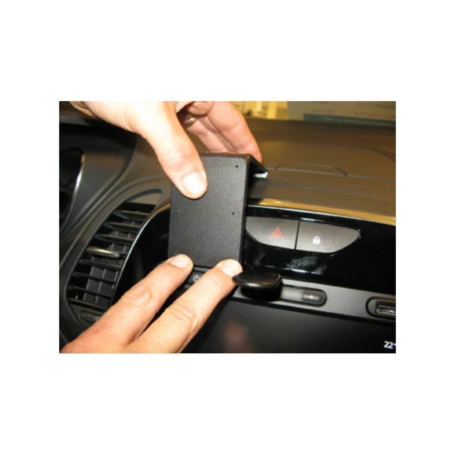 Bild 1 : 855340 : Brodit ProClip für Renault Captur, ab Bj. 2017 bis 2019 (nicht bei Multimediasystem R-LINK)