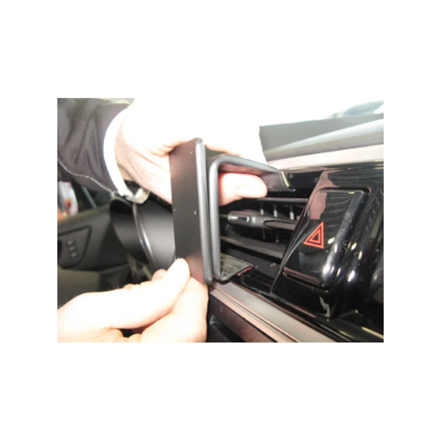 Bild 2 : 855406 : Brodit ProClip für Subaru Outback, ab Bj. 2015 bis 2020