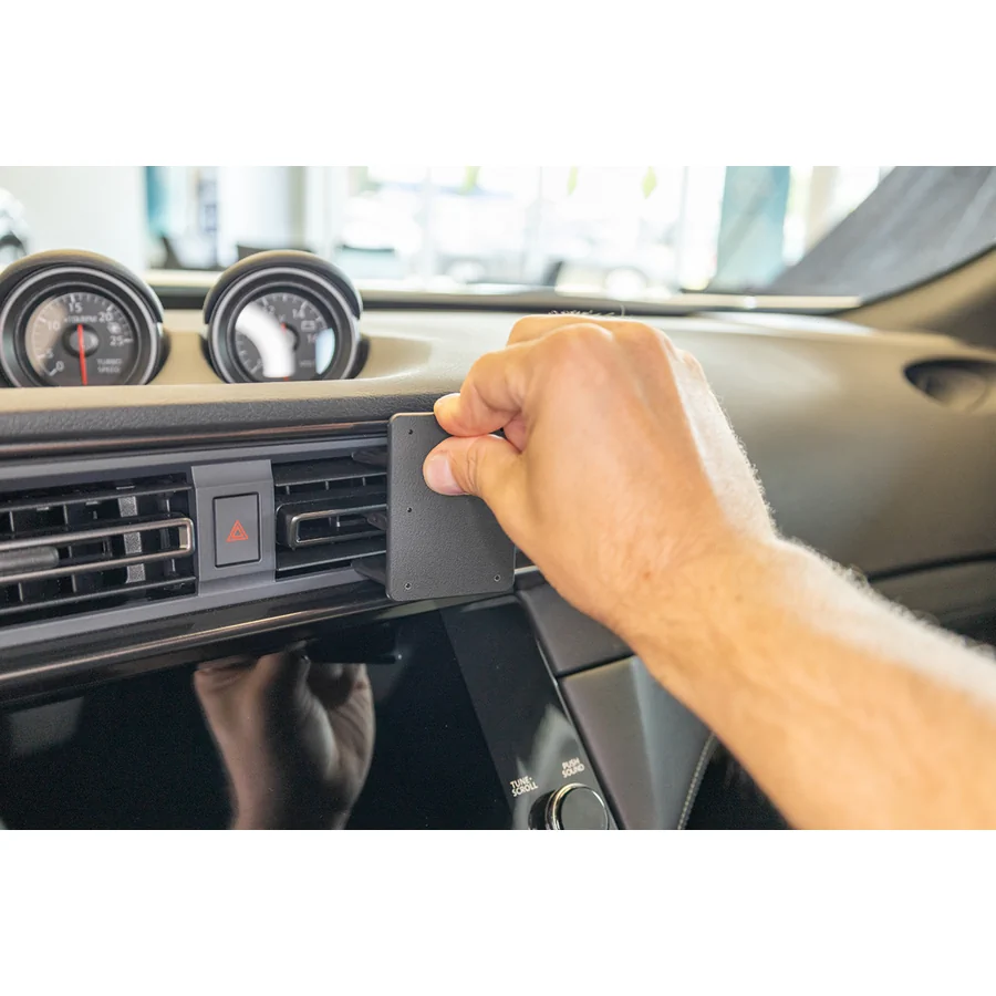Bild 2 : 856005 : Brodit ProClip für Nissan Z, ab Bj. 2023