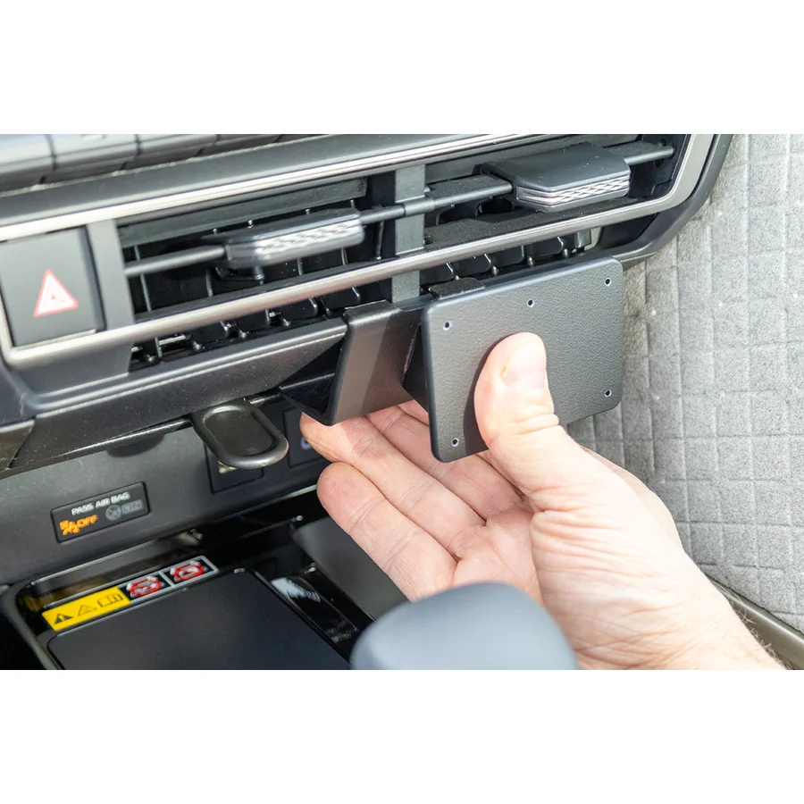 Bild 3 : 856143 : Brodit ProClip für Toyota Camry, ab Bj. 2025